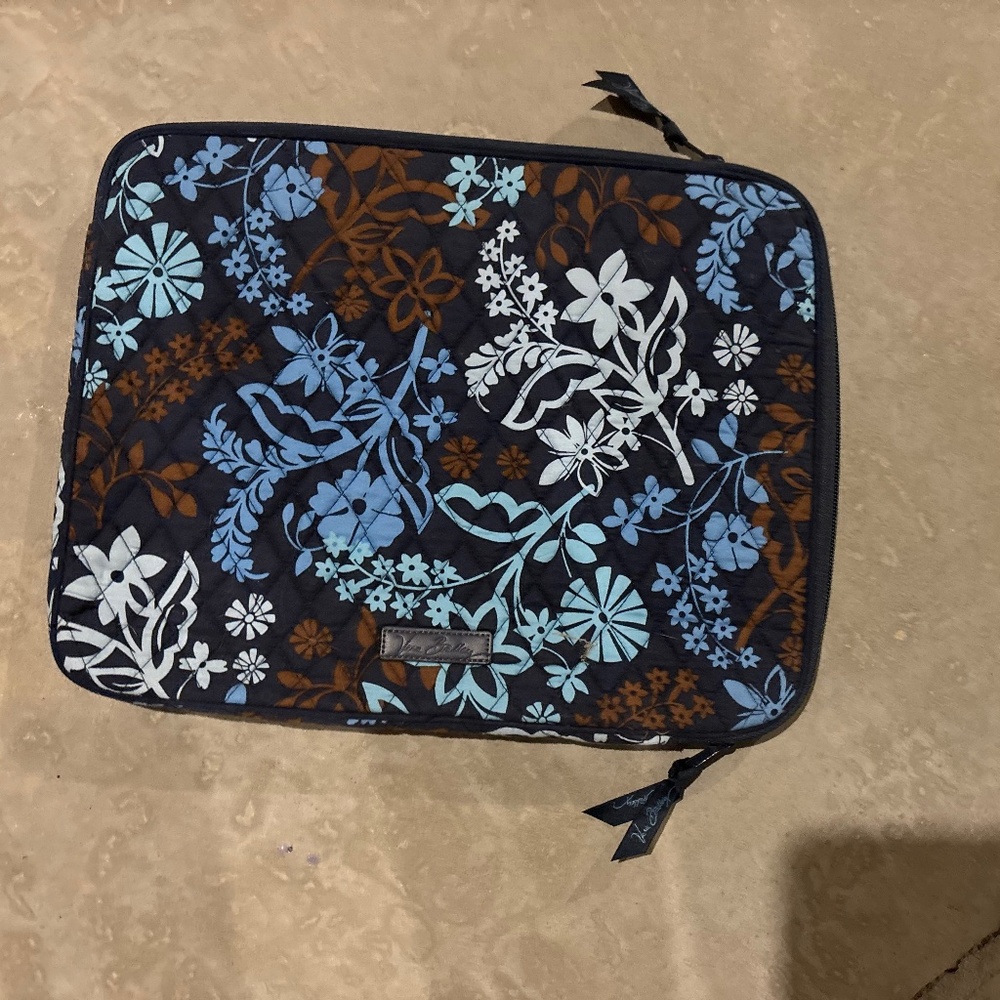 Vera Bradley lapto padded case